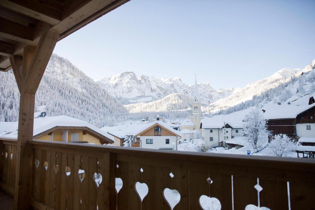 Berghotel Sanvi San Martino in Badia Exterior foto